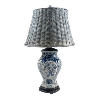 Classic Chinoiserie Blue and White Table Lamp With Delft Bird Motif For Sale