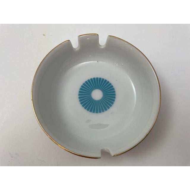 Vintage White Porcelain Ashtray With Gold Rim and Blue Design 1960s For Sale In Palm Springs - Image 6 of 8