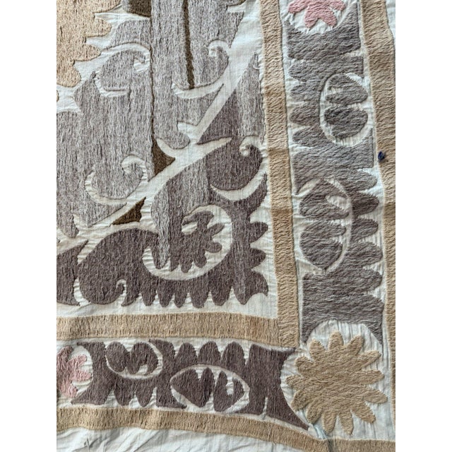 Suzani Wall Hanging Decor - Mid 20th Century Embroidery 4'6'' X 4'9'' For Sale - Image 9 of 10