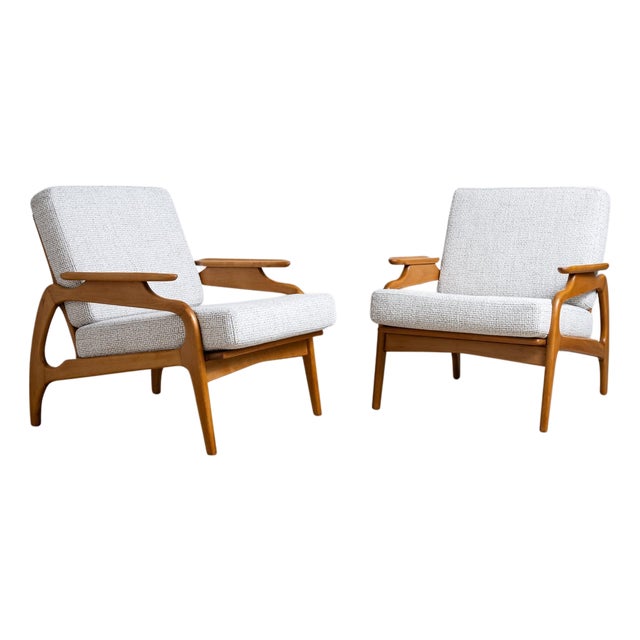Mid-20th Century Pair of Danish Lounge Chairs For Sale