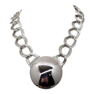 Vintage Signed Napier Rhodium Plated Round Pendant Necklace For Sale