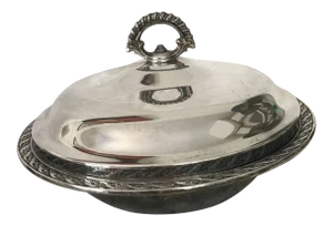 Vintage 1960’s International Silver Silverplate Covered Serving Bowl