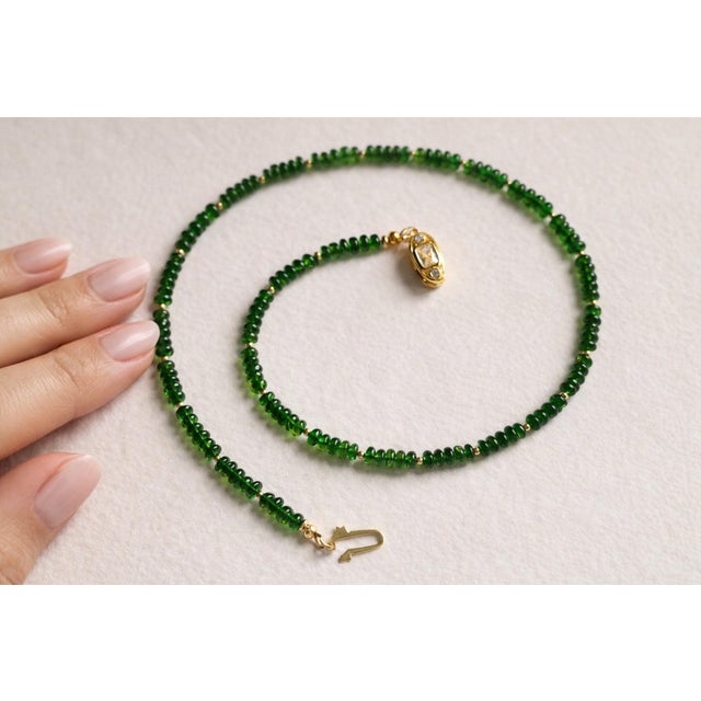 1990s Vintage 14k Gold Tsavorite Bead Choker Necklace, 65 Carats, 16.5" For Sale - Image 5 of 7