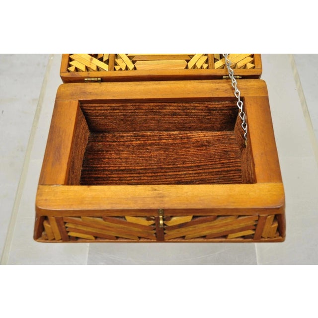 Brown Vintage Arts & Crafts Tramp Art Folk Art Wood Inlay Jewelry Trinket Desk Box For Sale - Image 8 of 9