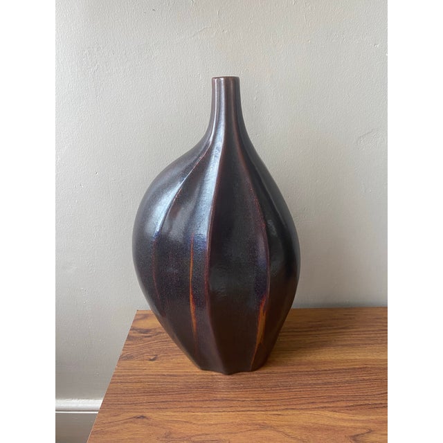 Handmade Lustrous Artisan Pottery Vase 15in Condition: great pre-owned. Dimensions: 15.5’x9’x5’