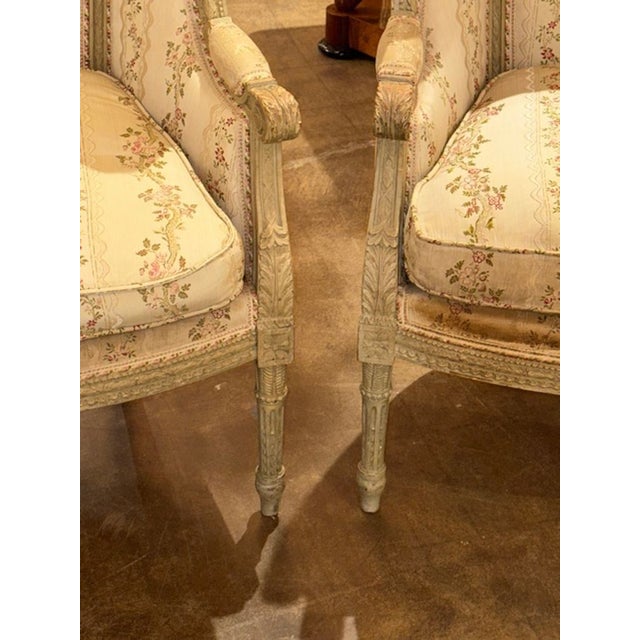Traditional Pair of 19th Century French Carved and Painted Louis XVI Bergeres For Sale - Image 3 of 9