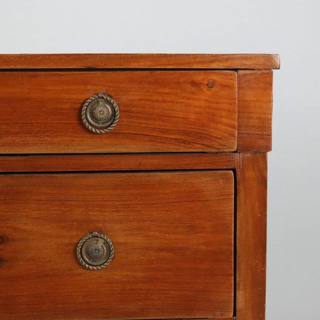 Early 19th Century Italian Directoire Chest of Drawers in Walnut For Sale - Image 4 of 10