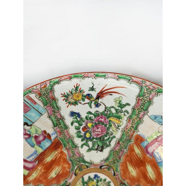 Green Early 19th Century Chinese Export Rose Canton Hand-Painted Charger Plate (16”) For Sale - Image 8 of 8