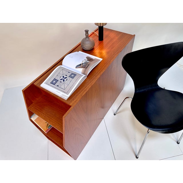 Brutalist Design Teak Storage Unit or Room Divider with Shelves, Denmark, 1970s For Sale - Image 4 of 18