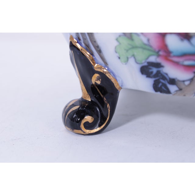 19th Century Pair of Wilton Chinoiserie Lidded Porcelain Ginger Jars For Sale - Image 9 of 16