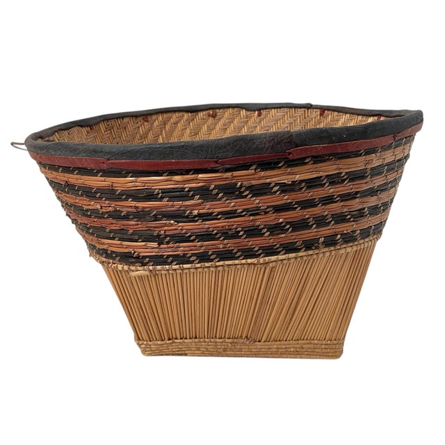 VTG Large 13x12” Wide Vintage African Mossi Handwoven Basket For Sale - Image 4 of 6