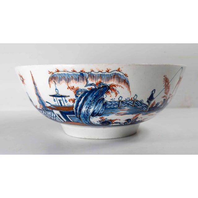 We are selling this stunning English 18th century porcelain bowl. This bowl is decorated in Chinese/Japanese Imari style...