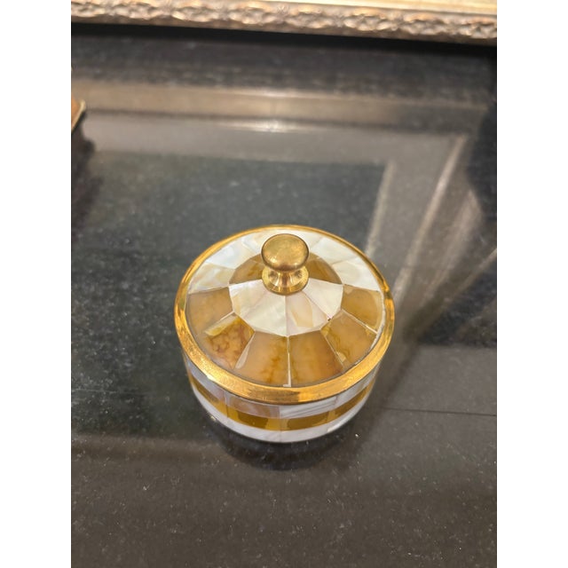Mother of Pearl & Brass Trinket Box For Sale - Image 4 of 9