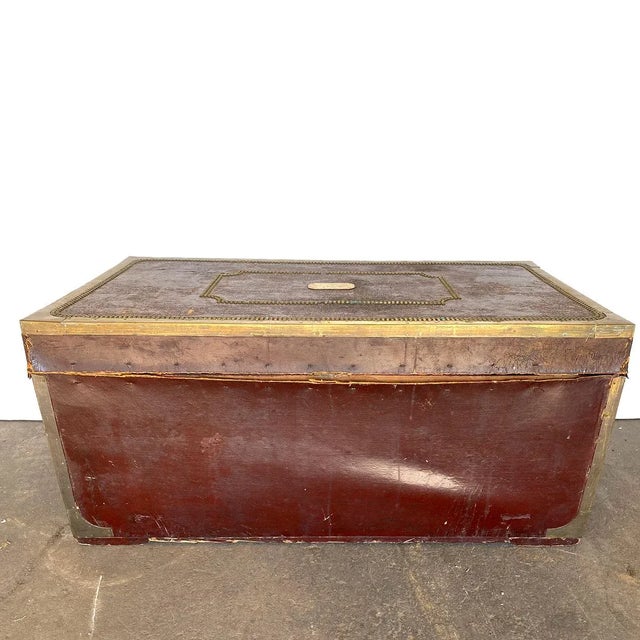 Metal Early 19th Century English George III Brass Tack and Leather Mounted Camphor Wood Travel Trunk For Sale - Image 7 of 11