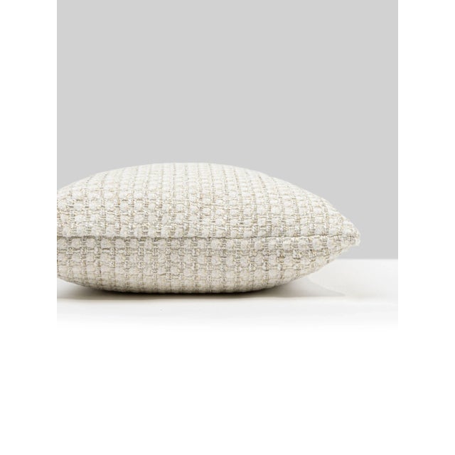 Performance fabric never looked chicer with our Heatherton woven. Featuring 14 fashionable colorways in recycled acrylic...