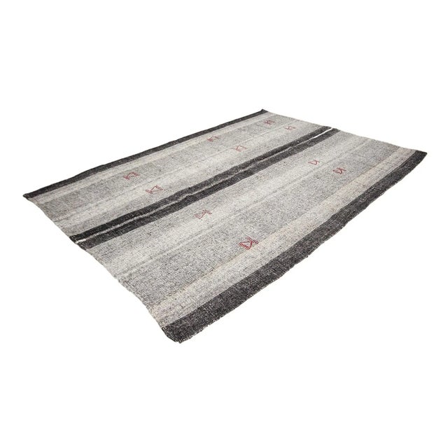 Mid-Century Modern Gray & Black Vintage Kilim Rug For Sale - Image 3 of 7