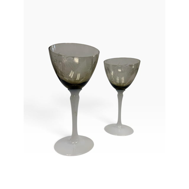 Vintage Mid-Century Etched Smoke Glass & White Opaline Stem Cocktail Pitcher Set - 5 Pieces For Sale - Image 4 of 8
