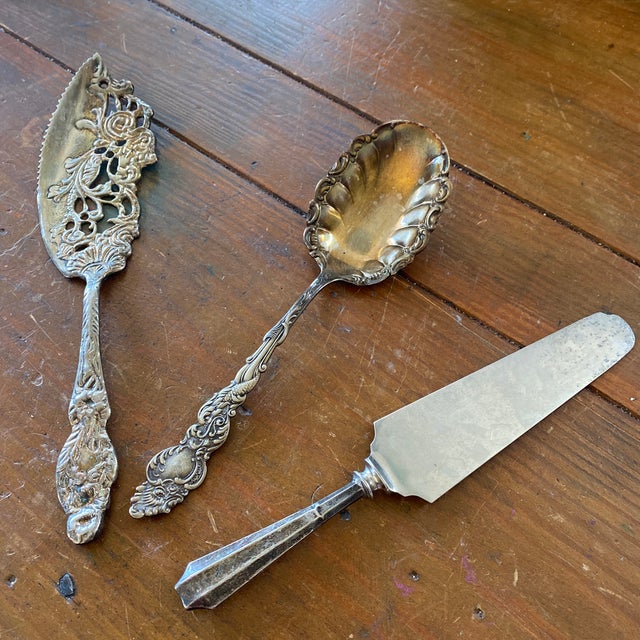 Silver Serving Utensils Knife, Cake Server, Spoon** Set of 3 Chairish