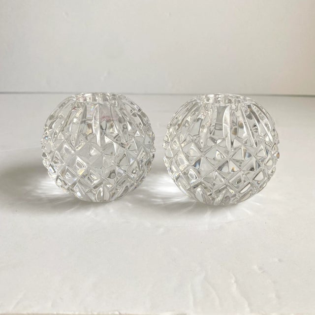 English Waterford Crystal Taper Candlestick Holders Crosshatch Snowball Signed a Pair For Sale - Image 3 of 9