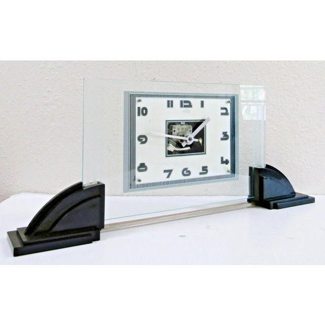 1930s Ato French Art Deco 1930s Leon Hatot Glass and Bakelite Table Clock For Sale - Image 5 of 13