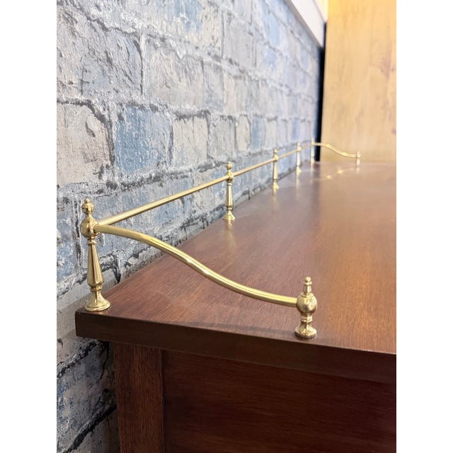 Brown Late 20th Century Henkel Harris Hepplewhite Style Mahogany Sideboard Console Cabinet For Sale - Image 8 of 12