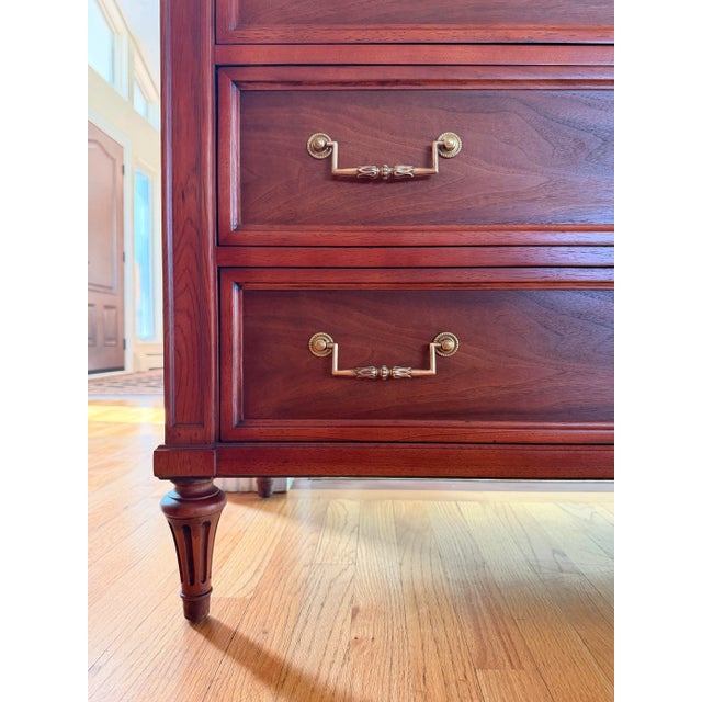 Henredon Henredon Walnut & Oak Mid-Century Tallboy Dresser – Refinishe For Sale - Image 4 of 7