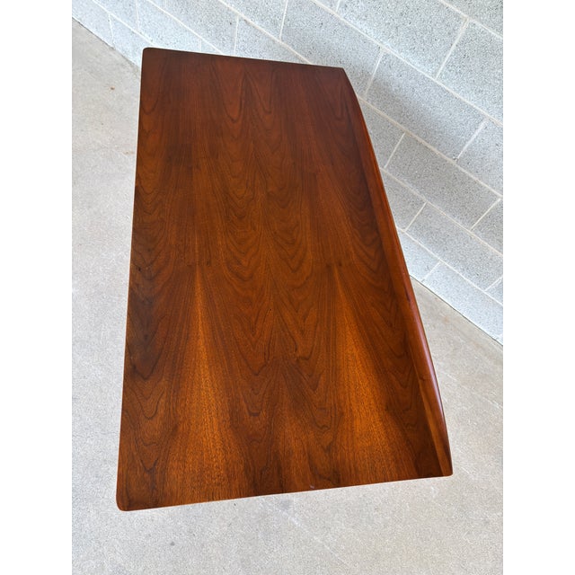 Mid 20th Century Bassett Furniture Mid Century Modern Walnut 4 Drawer Desk & Chair For Sale - Image 5 of 18