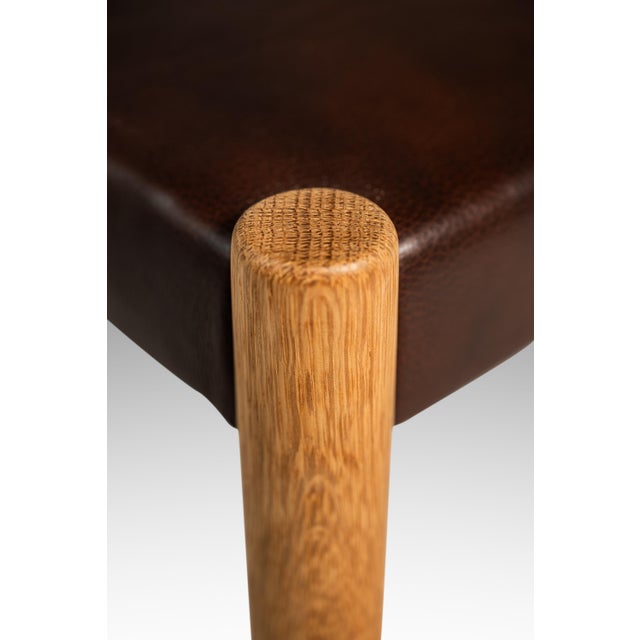 Restored Mid-Century Danish Modern Side / Dining Chair in Oak & Leather by Poul Volther for Frem Røjle, Denmark, C. 1970s For Sale - Image 18 of 18