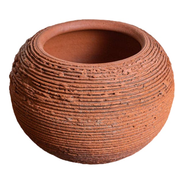 Sculptural Ribbed Terracotta Planter, California Modern Studio Pottery Style For Sale