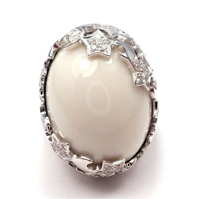 About Pasquale Bruni: A piece of jewellery created by Pasquale Bruni is more than a simple precious object, it is a work...