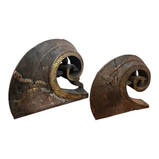 Pair of 1910s South Indian Hand-Carved Fore and Aft Indian Snake Boat Prows For Sale