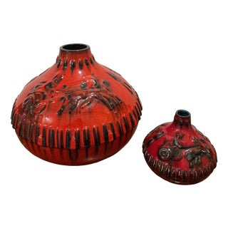 Glossy Oxblood Red Vases by Chariot Relief for Jopeko-Keramik, West Germany, 1960s, Set of 2 For Sale