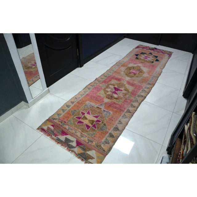 1960s Handmade wool and cotton rug in Turkish Anatolia Runner Carpet, Vintage Oushak Rug, Turkish Vintage Anatolian Rug,...