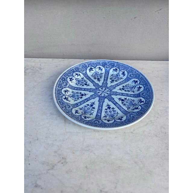 De Sarreguemines 19th Century Set of 6 French Blue & White Faience Dinner Plates Sarreguemines For Sale - Image 4 of 7