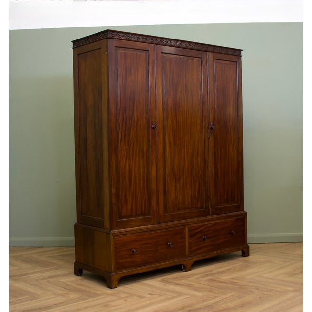 Georgian Revival Wardrobe from Maple and Co, 1920s For Sale - Image 14 of 14
