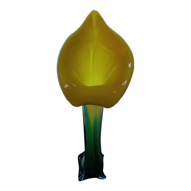 Vintage Yellow Jack in the Pulpit Calla Lilly Tall Decorative Vase For Sale
