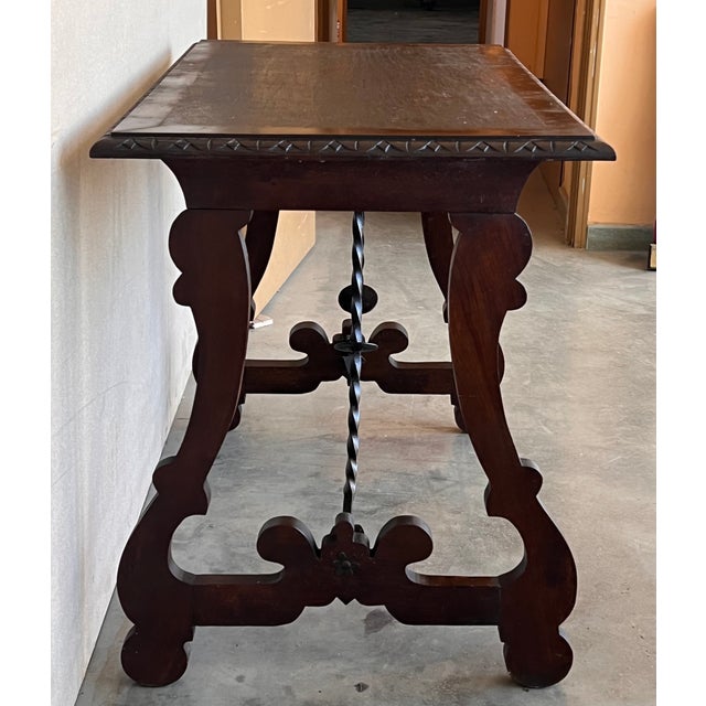 Wood Walnut Ice Table With Carved Lyre Legs and Top, Spanish, 19th Century For Sale - Image 7 of 10