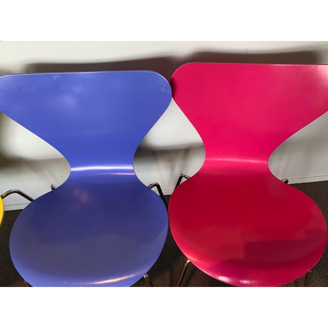 Butterfly Chairs by Arne Jacobsen for Fritz Hansen, 1990s, Set of 7, in Good conditions. Designed 1950 to 1959 This piece...