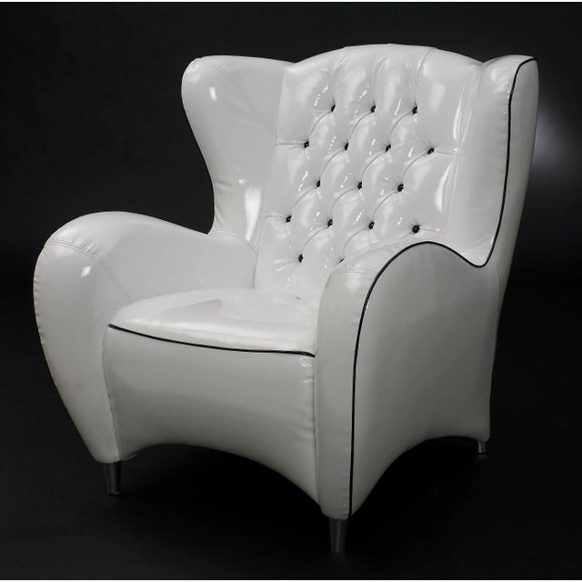Glossy White Schinke Armchair by Giorgio Tesi for VGnewtrend, in New conditions. Designed from 2000
