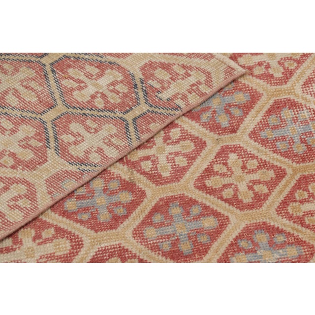 Beige Vintage Turkish Rug, Beige Field With Red Diamond Geometric Motifs - Rug & Kilim For Sale - Image 8 of 8