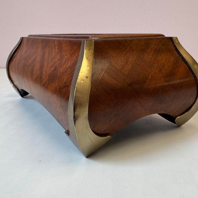 Vintage Mahogany Wood, Brass and Leather Box by Maitland Smith For Sale In New York - Image 6 of 10