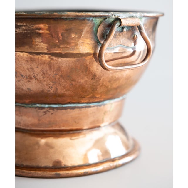 18th Century French Copper Oval Wine Cooler Champagne Bucket Jardiniere Centerpiece For Sale In Houston - Image 6 of 9