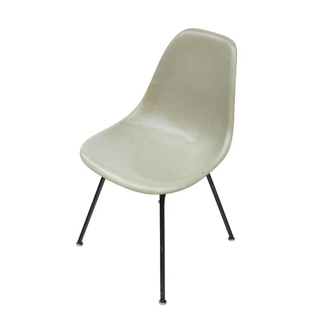 Herman Miller Eames Side Shell Chair in Seafoam Light on Black H Base For Sale - Image 6 of 12