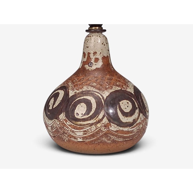 1970s Mid-Century Modern Tingkeramik Følle, Table Lamp, Brown and Cream Stoneware For Sale In New York - Image 6 of 10