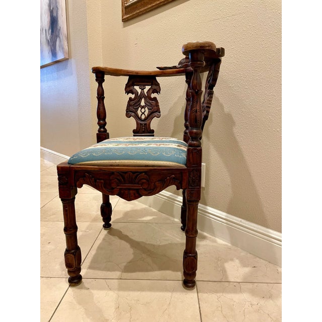 Wood Late 20th Century Renaissance Style Walnut Corner Chair For Sale - Image 7 of 12
