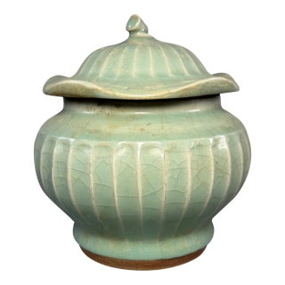 Antique Chinese Celadon Ribbed Covered Lotus Jar, Collectible Antique For Sale