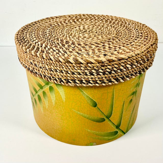 1990s Vintage Coastal Boho Chic Wicker Lidded Bamboo Leaf Motif Storage Box, Small For Sale - Image 6 of 9