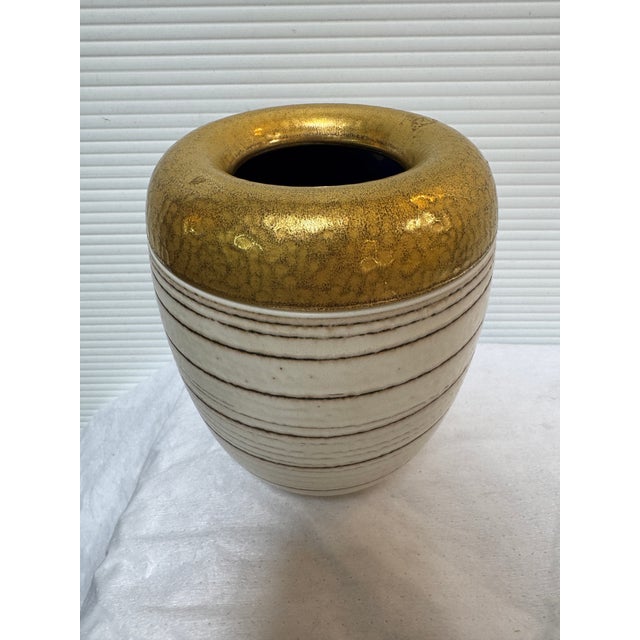 Early 21st Century Caroline Whyman Golden Striped Vases, Set of Two For Sale - Image 5 of 12