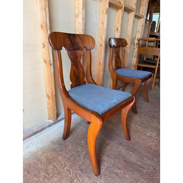 Early 20th Century Early 20th Century Set of 6 Crotch Flame Mahogany Empire Style Saber Leg Dining Chairs For Sale - Image 5 of 18