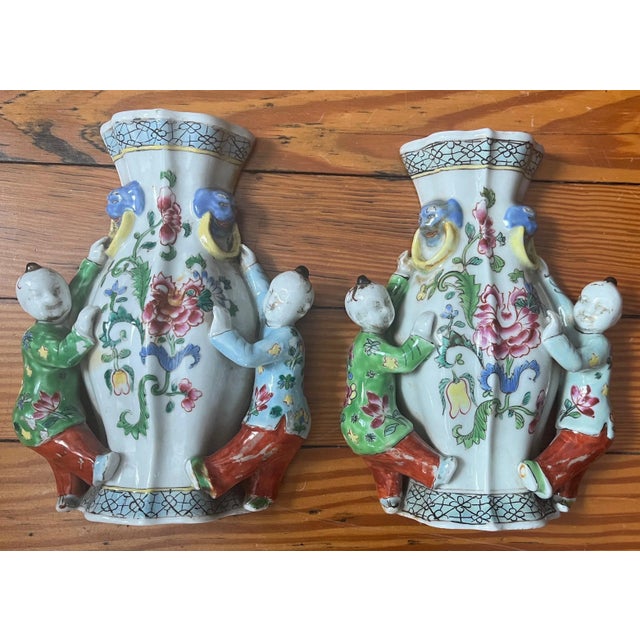 19th Century Chinese Export Porcelain Famille Rose Wall Pocket Vases - a Pair For Sale In New York - Image 6 of 11